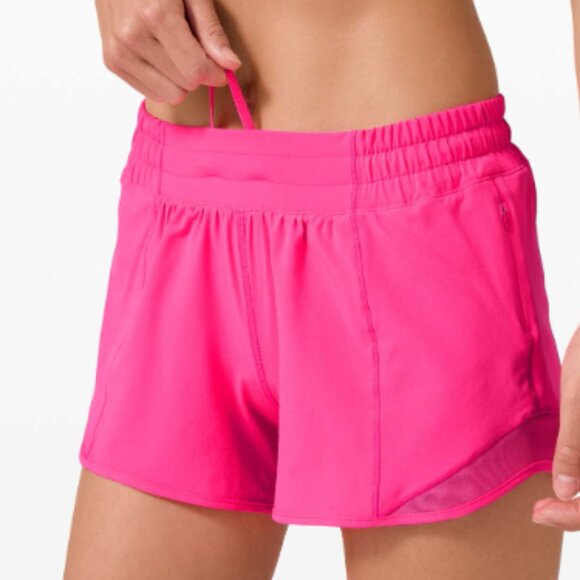 Lululemon Hotty Hot Short II Long 4" in Pink Highlight Sz 4 - Picture 1 of 8